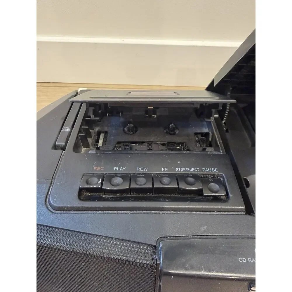 Sony CFD-V10 Portable AM/FM CD Cassette Boombox Mega Bass Tested And Working